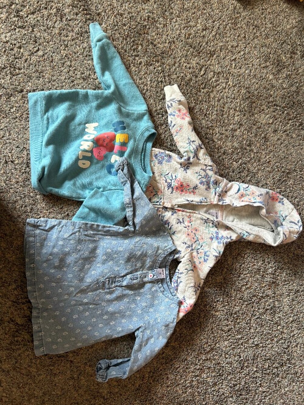 6-9 month long sleeve lot